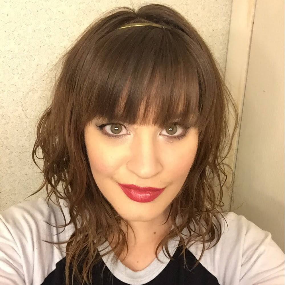 Meet your Posher, Hannah